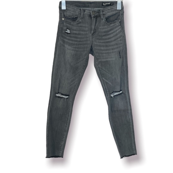 Blank NYC The Bond Mid Rise Skinny Jeans - Picture 1 of 8